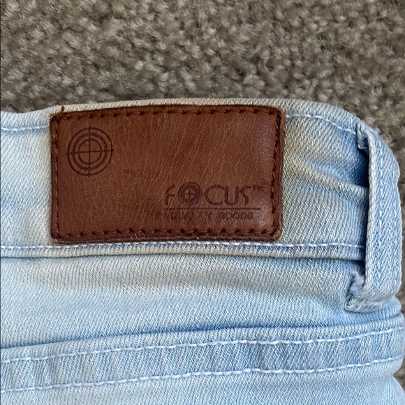 Distressed Light Blue Jeans - Picture 4 of 4